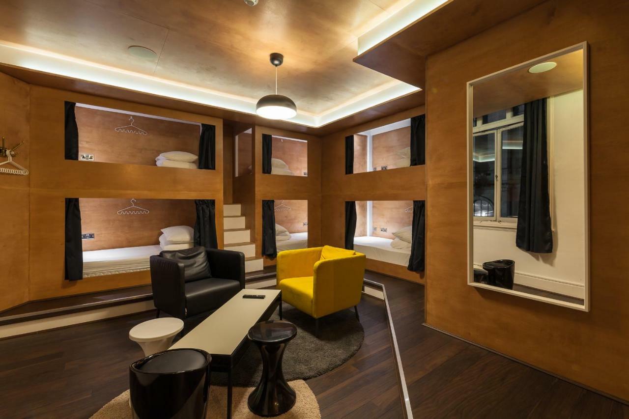 Kapsule Apartments Ливърпул Екстериор снимка