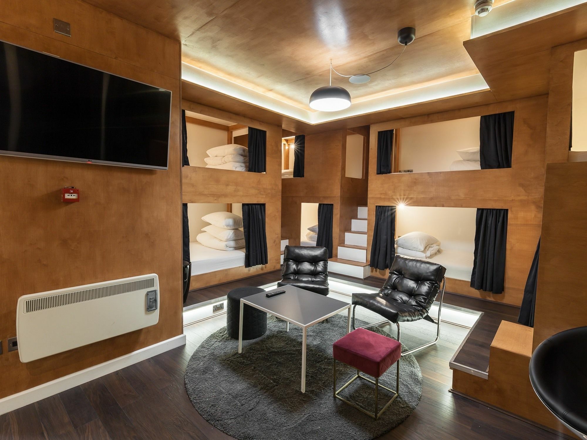 Kapsule Apartments Ливърпул Екстериор снимка