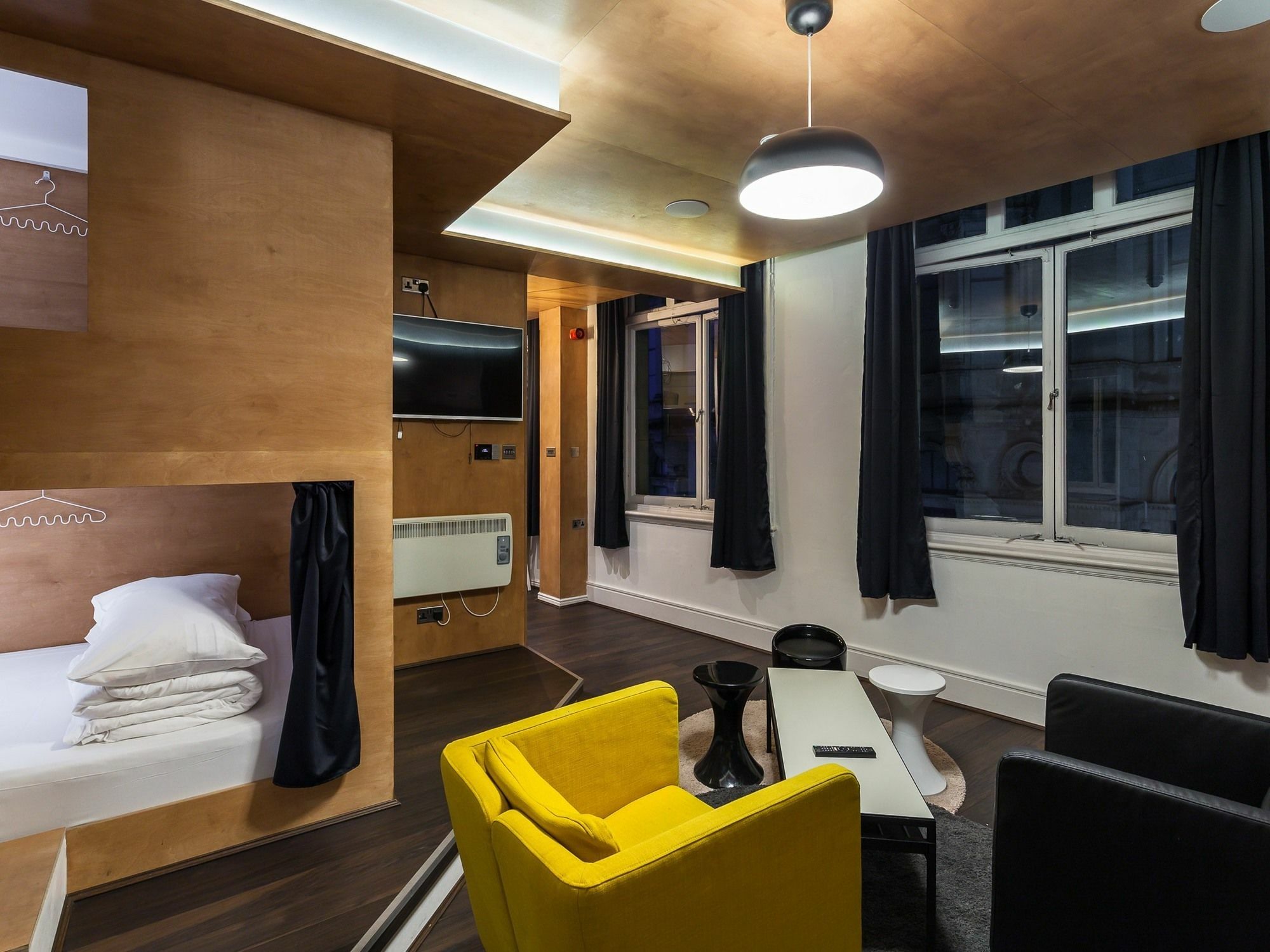 Kapsule Apartments Ливърпул Екстериор снимка